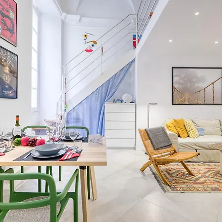Two Levels In Historical Building - Happy Apartamento Menton